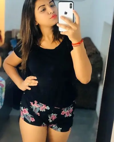 Kuhi Escorts